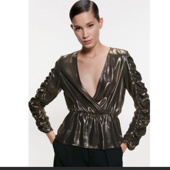 Zara women’s Metallic Ruched B Neck blouse top - Picture 1 of 8